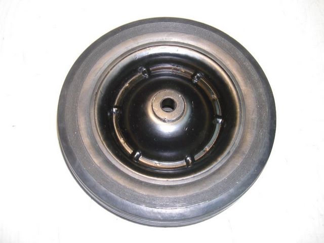 054503 Rueda Goma 6" con Rin Metal Completo UND